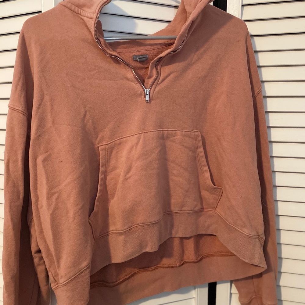 Cropped pink half zip